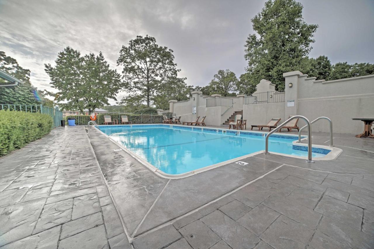 Condo Amidst Branson Action With Pool Access And Golf! 外观 照片